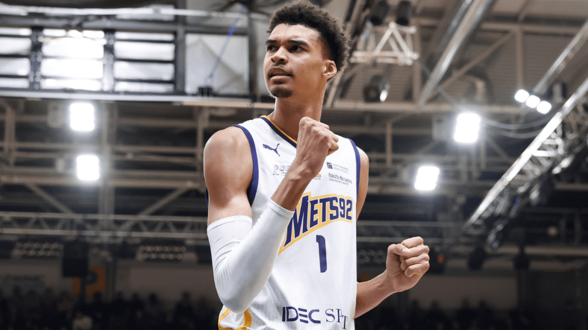 温比观察,NBA交易截止日到来时，维克多-温班亚马没有积极地进行坦克训练