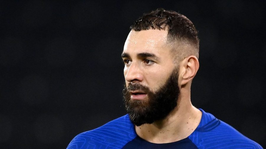 世界杯决赛失利后本泽马从法国队退役