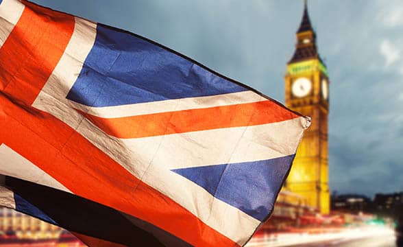 英国政府改变其许可程序