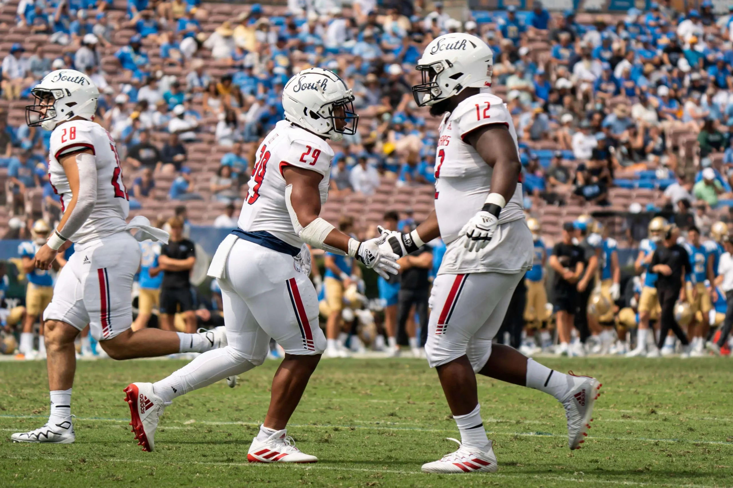 南阿拉巴马美洲虎vs西肯塔基山顶人最佳投注,新奥尔良杯投注