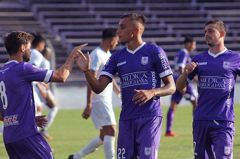 Defensor Sporting vs Atletico Fenix 预测,赌德芬索获胜或比赛以平局结束