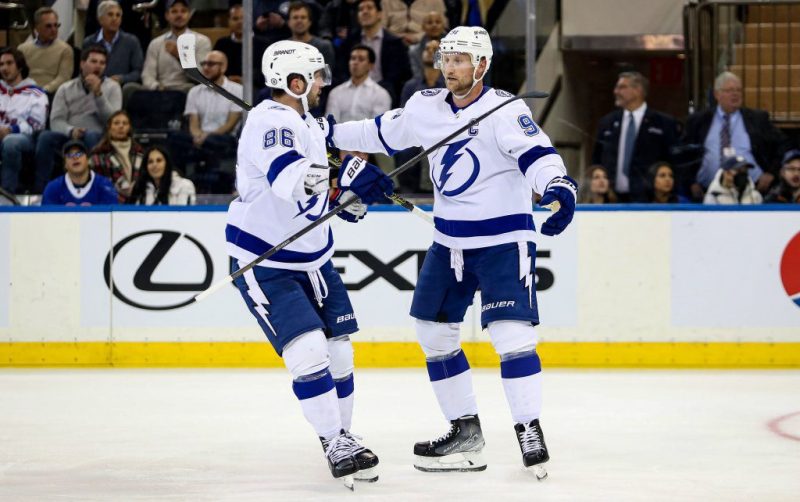 闪电对蓝夹克的赔率和预测–周五晚上的最佳投注