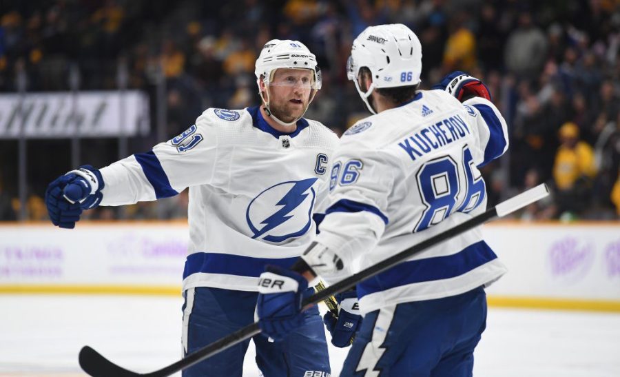 蓝军VS闪电的赔率，预测的首发守门员和最佳NHL选择（11月25日）