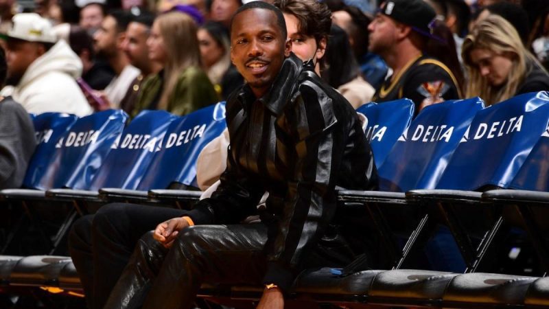 勒布朗-詹姆斯的长期经纪人里奇-保罗与新百伦合作推出新的运动服装品牌