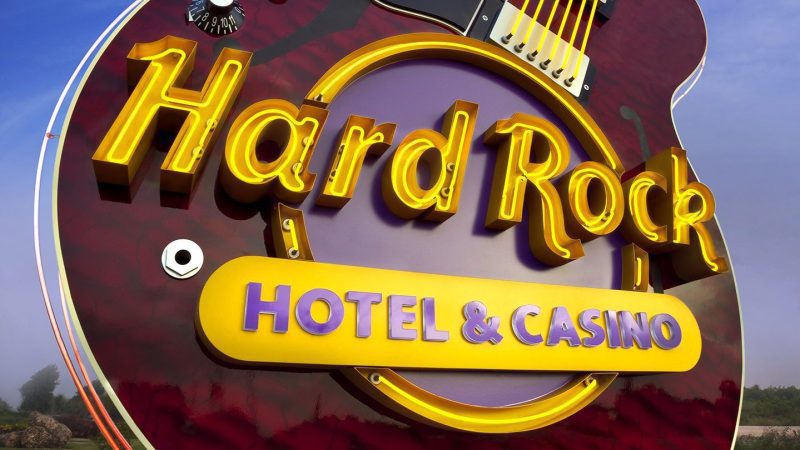 硬石布里斯托尔每月收入1265万美元，处于下行状态