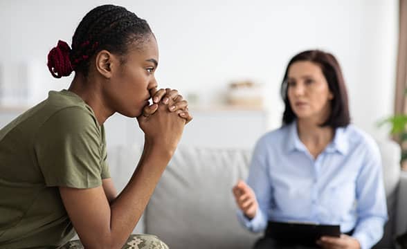 问题游戏和军队之间可能存在联系