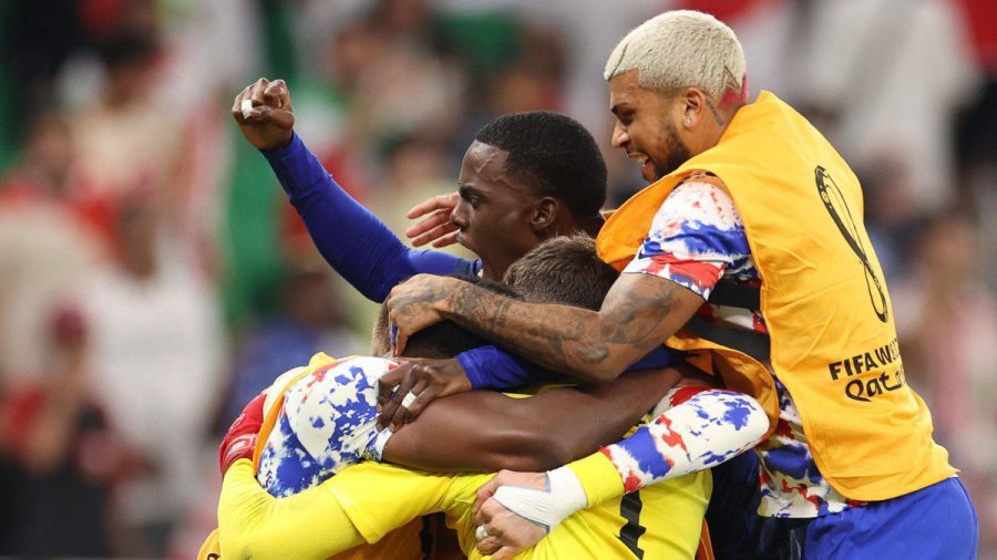 周六世界杯的预测,数字表明以多种方式投注美国