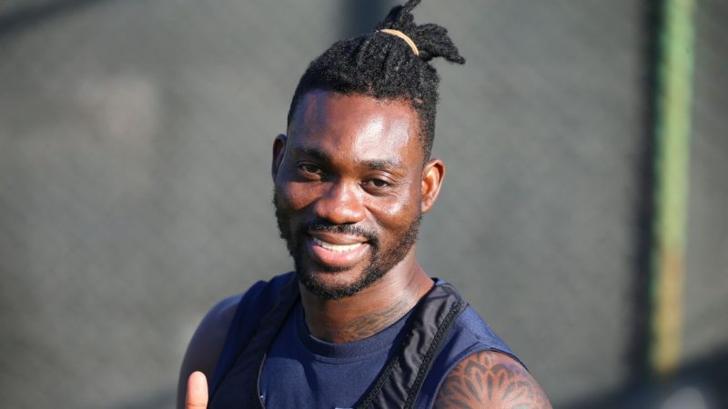 克里斯蒂安-阿特苏的尸体抵达加纳家中