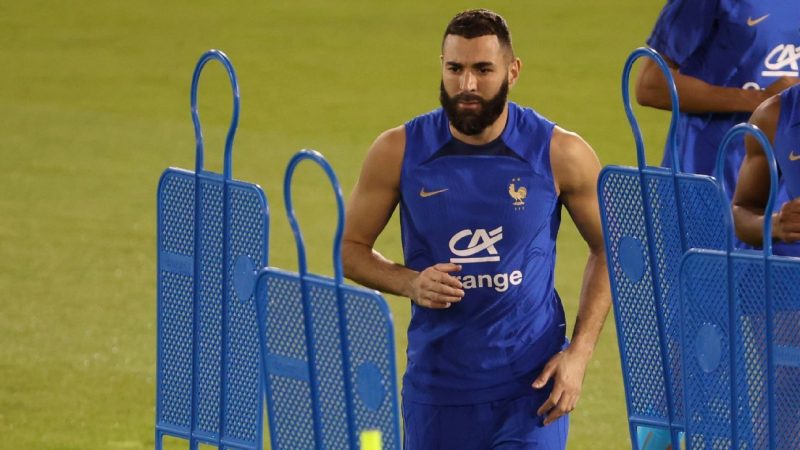 消息人士透露,本泽马拒绝参加世界杯决赛的邀请