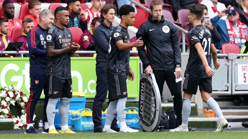 15岁的阿森纳小子成为英超联赛最年轻的球员