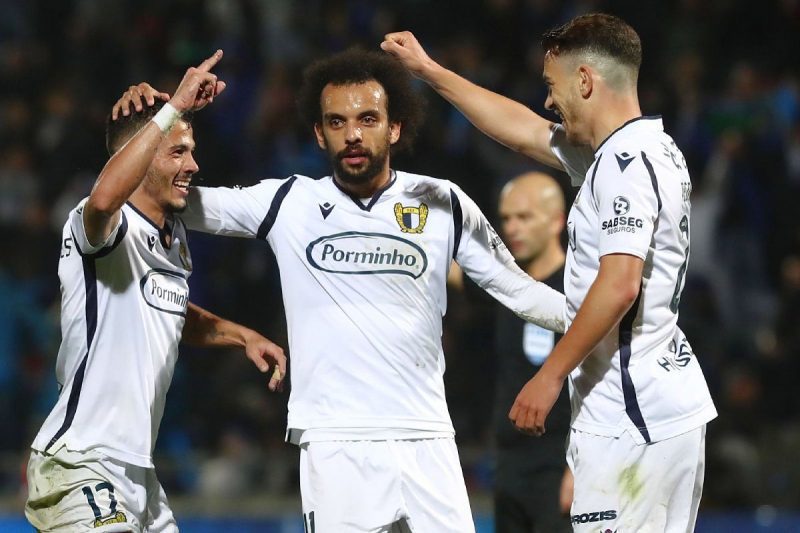 查维斯VS法马利卡奥预测,谁将以良好的心情结束这一年？