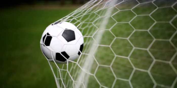 烈火和帕里马奇与巴西足球俱乐部签订赞助协议