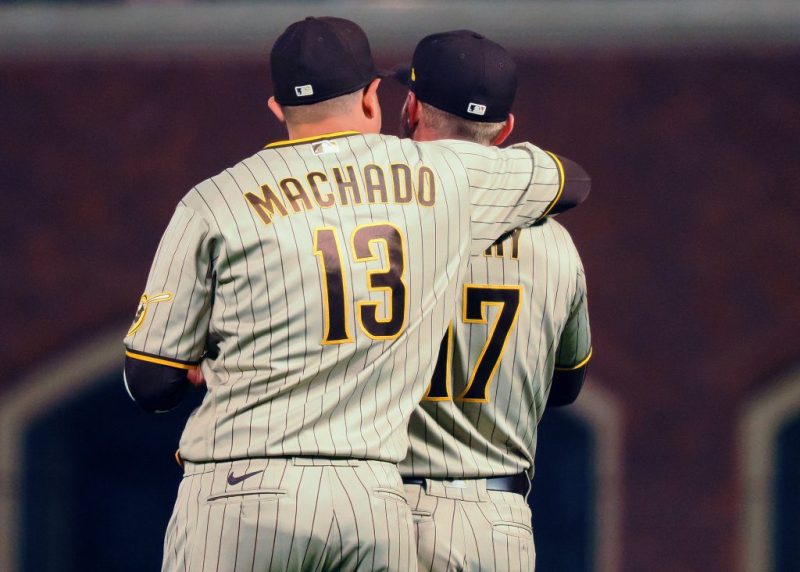 费城人队对教士队国锦赛系列预测、赔率和时间表