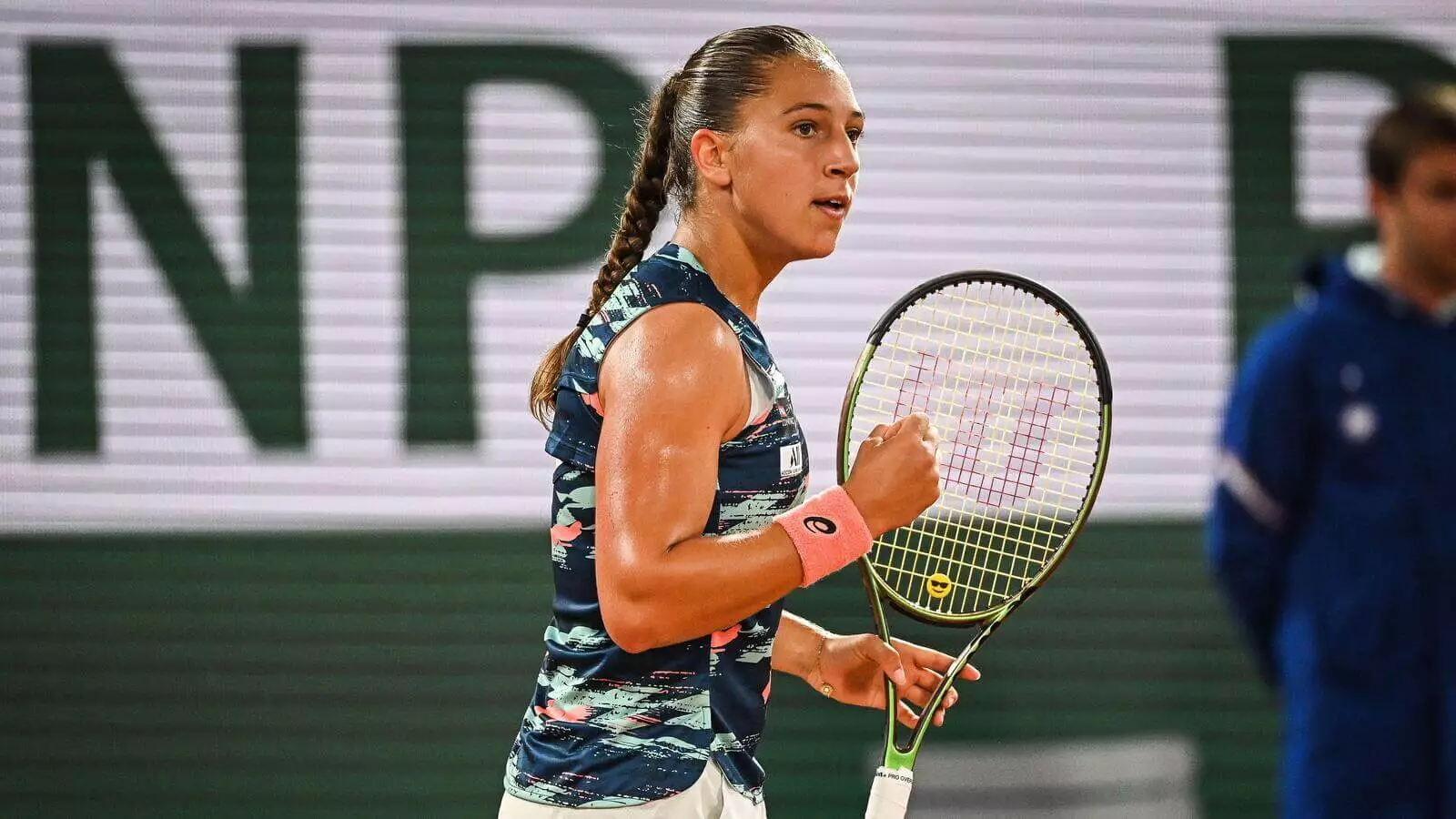 周二网球最佳投注,克卢日-纳波卡WTA，维克托里亚-戈鲁比奇vs戴安-帕里