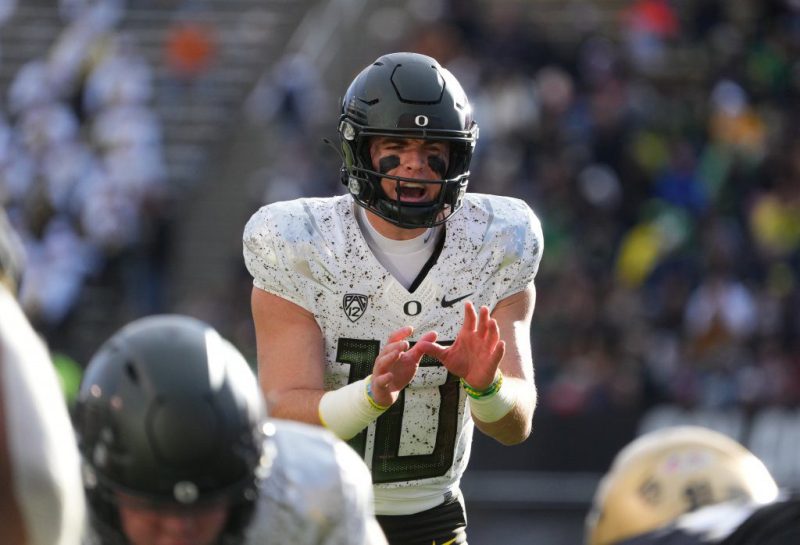 俄勒冈州对北卡罗来纳州假日碗的赔率、盘口选择和预测