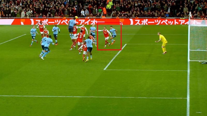 VAR错误二人组在接下来的英超比赛中被撤职