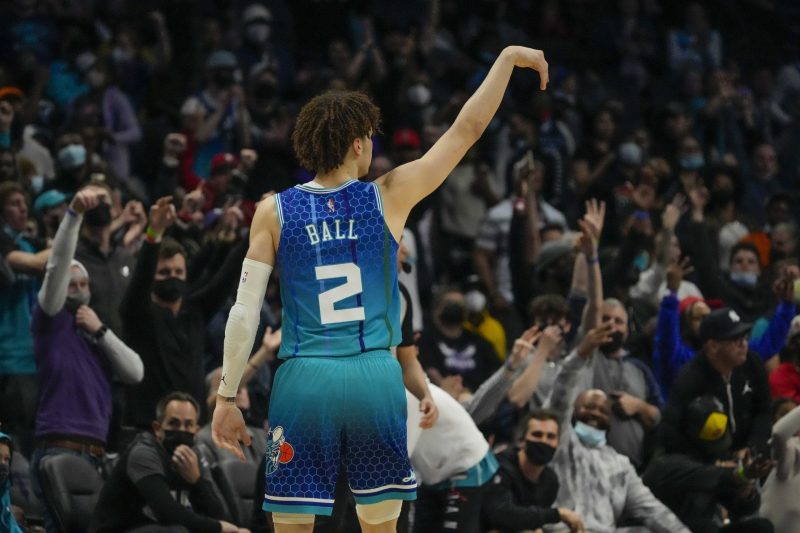 夏洛特黄蜂队VS波特兰开拓者队NBA推荐、预测、赔率