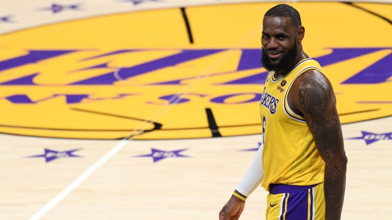 NBA球员提案,如何投注勒布朗-詹姆斯对雷霆的得分？