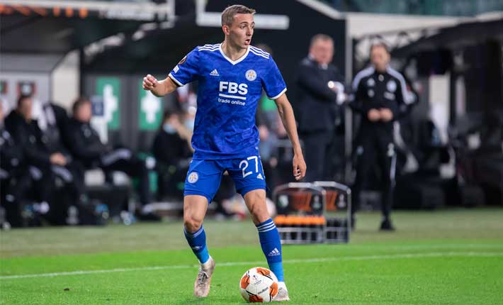 莱斯特城寻求战胜阿斯顿维拉并摆脱降级的危险