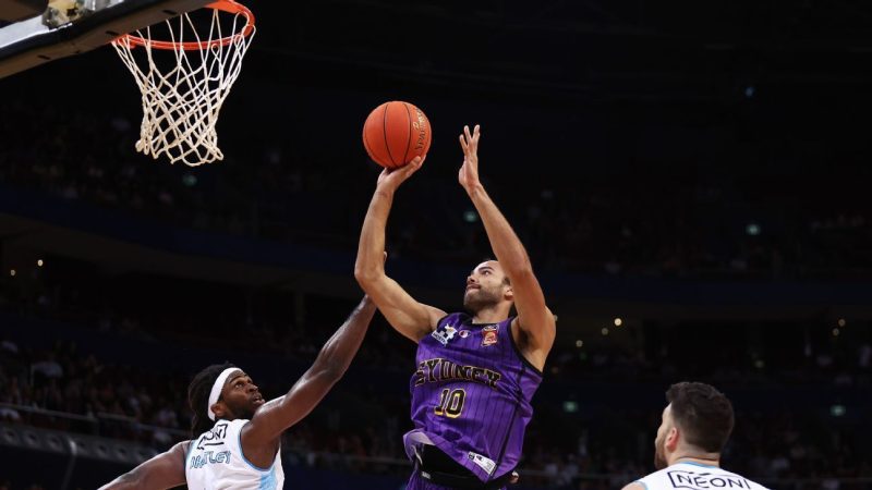 奇才队将与国家篮球联赛MVP库克斯签约至23-24赛季