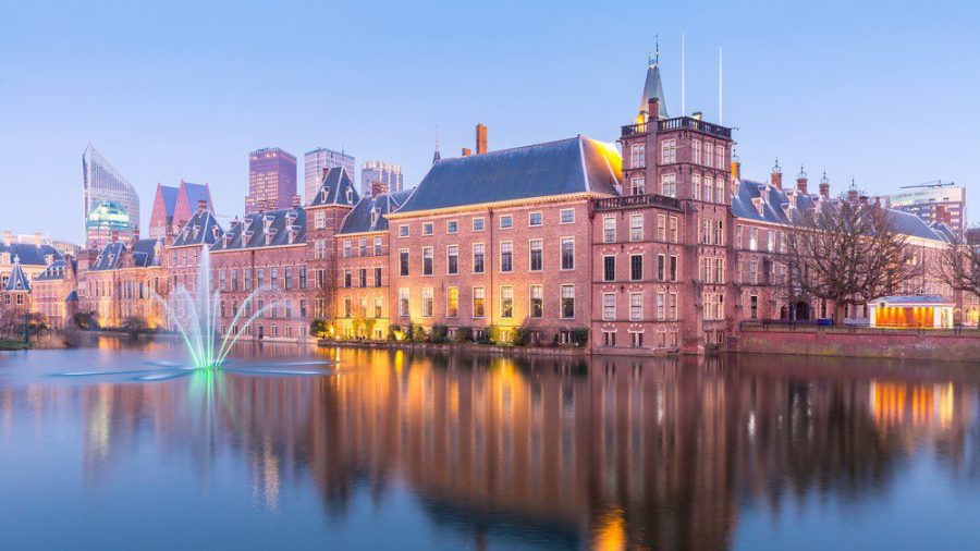 Franc Weerwind在荷兰议会问答中为支付程序辩护