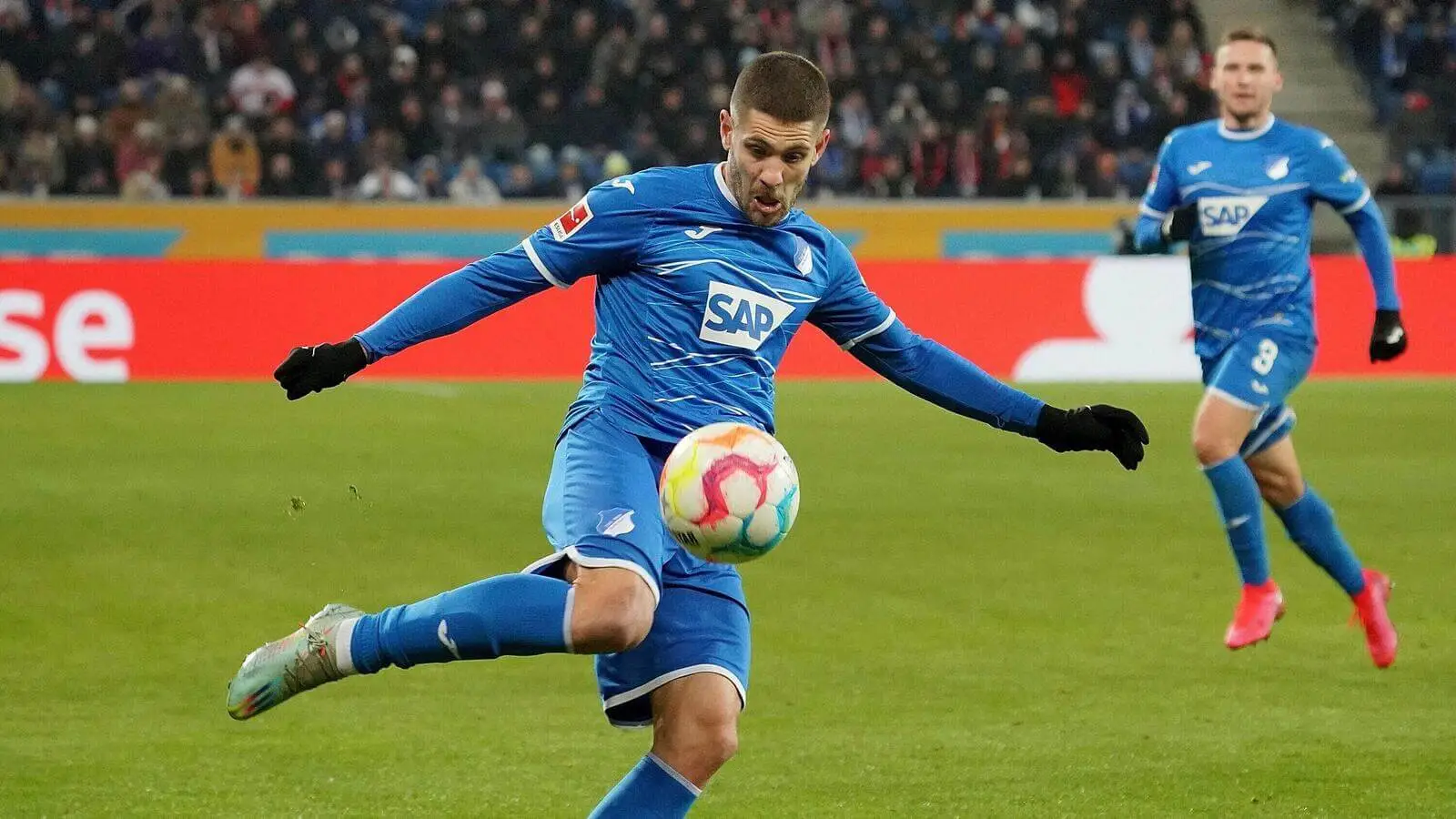 周五晚间阿卡提示,2月17日