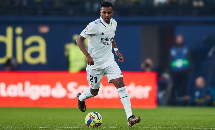 皇马和马竞准备在德比战中展开激烈角逐