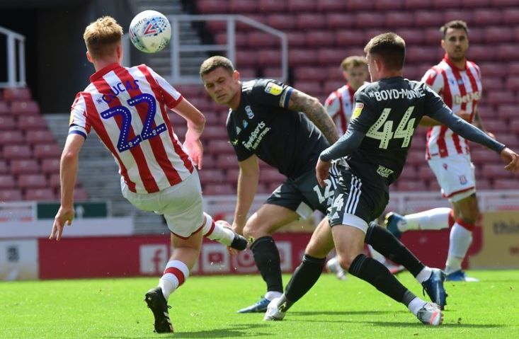 斯托克城对伯明翰城的预测,统计数字有利于伯明翰城