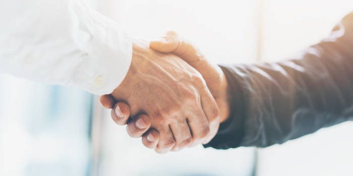 QuinnBet和oddschecker全球媒体签署了为期两年的合作协议