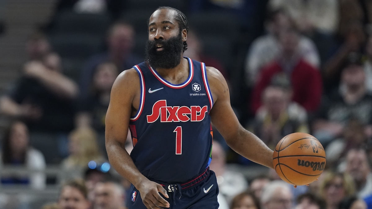 詹姆斯-哈登和安东尼-戴维斯的球员提案争议让NBA和体育博彩公司承担起透明度的责任