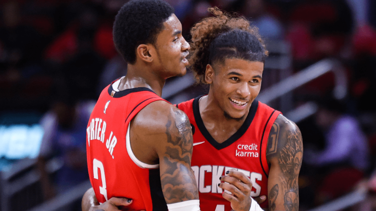 奥斯汀-里弗斯说火箭队的贾伦-格林、小凯文-波特需要老将的帮助，以学会 