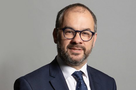 斯卡利成为监督赌博法审查的第五位部长