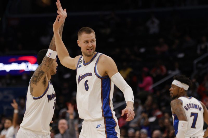 奇才VS黄蜂的赔率、让分和预测（12月2日）