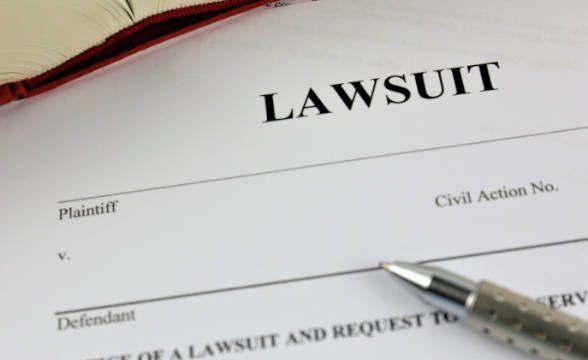 澳门特许经营商对陈和被告人提出赔偿要求