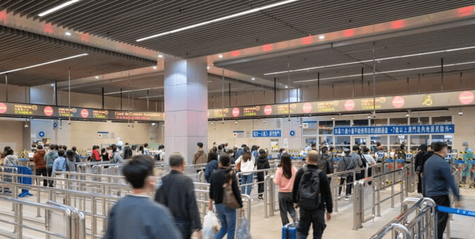 澳门2022年3月访港旅客较2月减少 19.6%