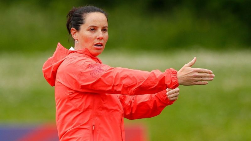 索恩斯教练威尔金森在获得NWSL冠军后辞职