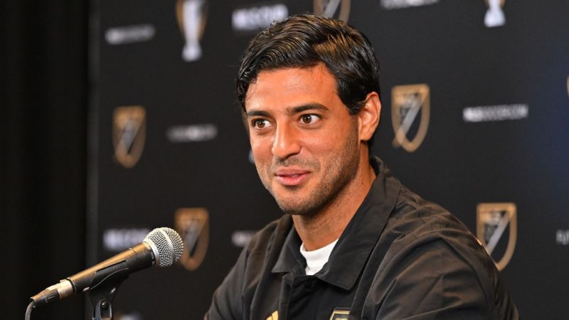 回到El Tri! 维拉说忘记 “Chicharito “和我