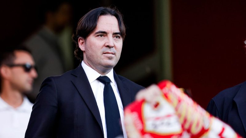 消息人士透露,巴列卡诺主席称经纪人袭击了他