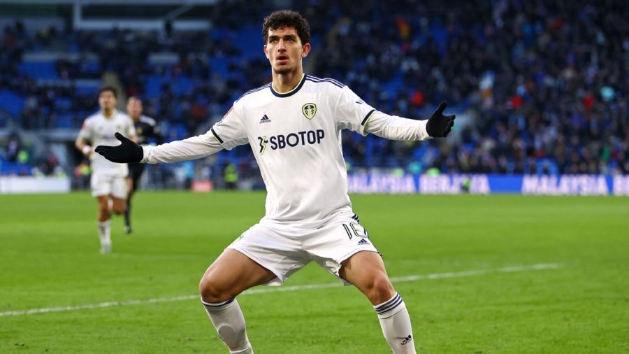 利兹联队在马奇的足总杯首秀中挽救了迟到的平局