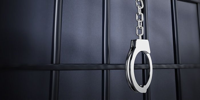 宾夕法尼亚州经销商和顾客因双骰子游戏诈骗被捕