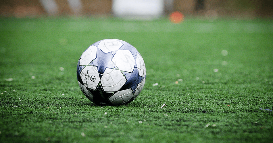 ASA警告Ladbrokes的英超足球运动员博彩广告对未成年人有强烈的吸引力