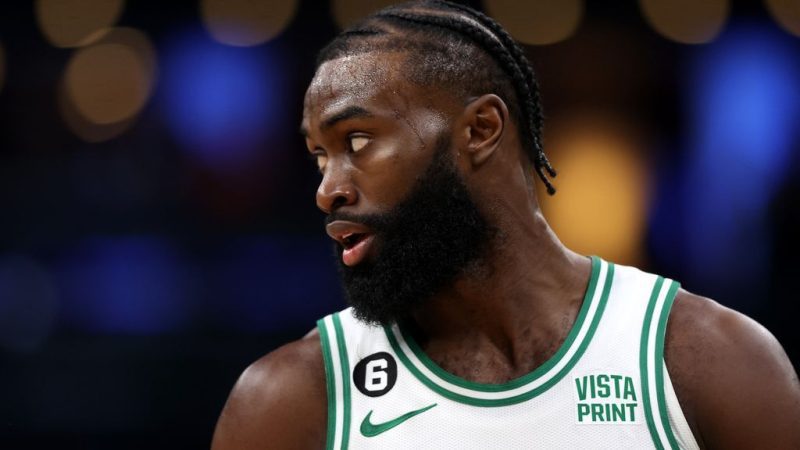 布朗在投篮不中后发誓要做得更好