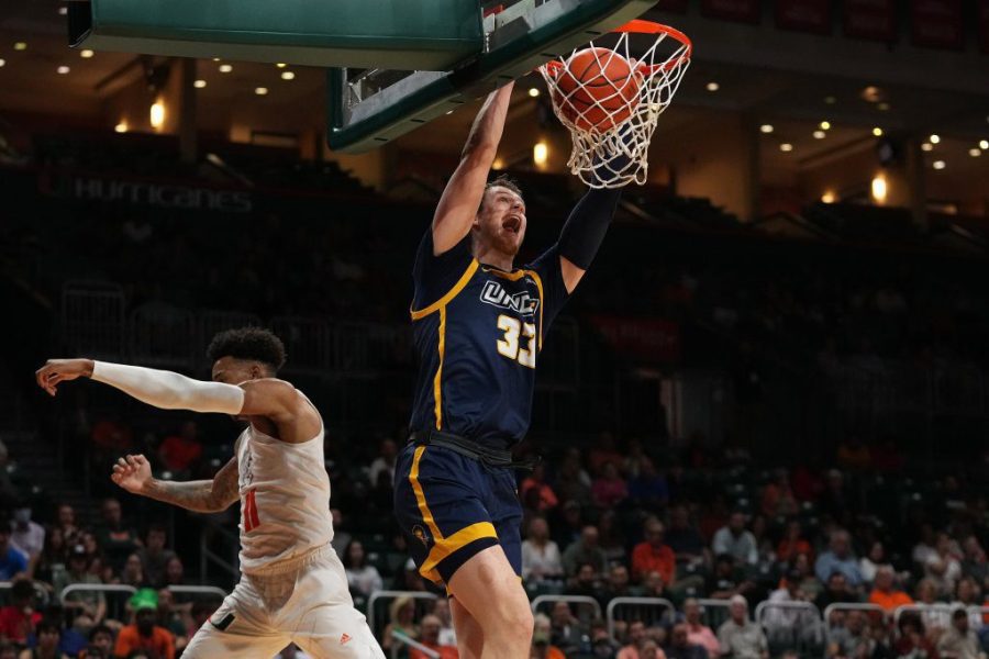 斯蒂芬F奥斯汀vsUNC格林斯博罗的预测和赔率（11月27日）