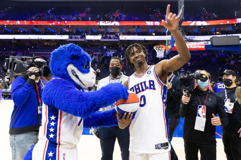 布鲁克林篮网队对阵费城76人队–NBA竞猜与预测