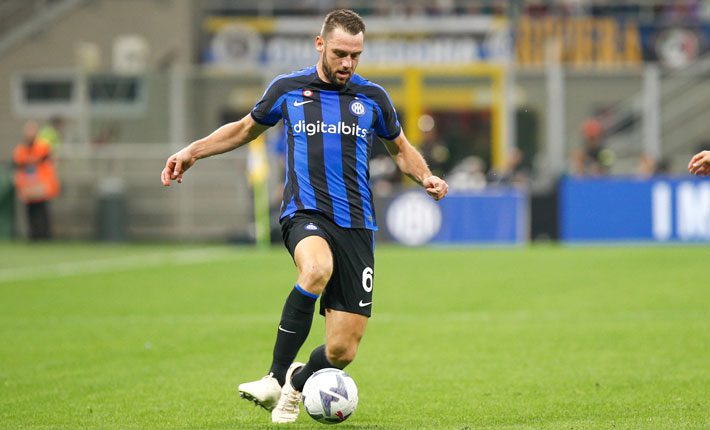 不败的那不勒斯将在对阵国米的比赛中恢复意甲冠军的争夺