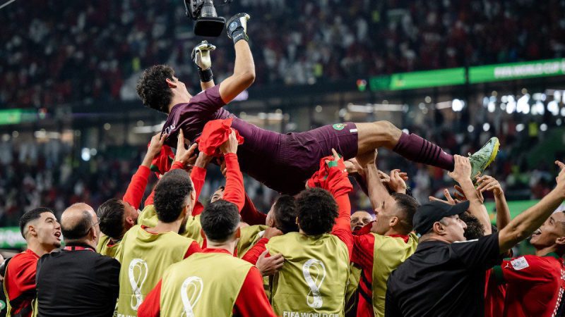 教师称正在指导排球课，却从9万美元的摩洛哥赌注中赢得100万美元