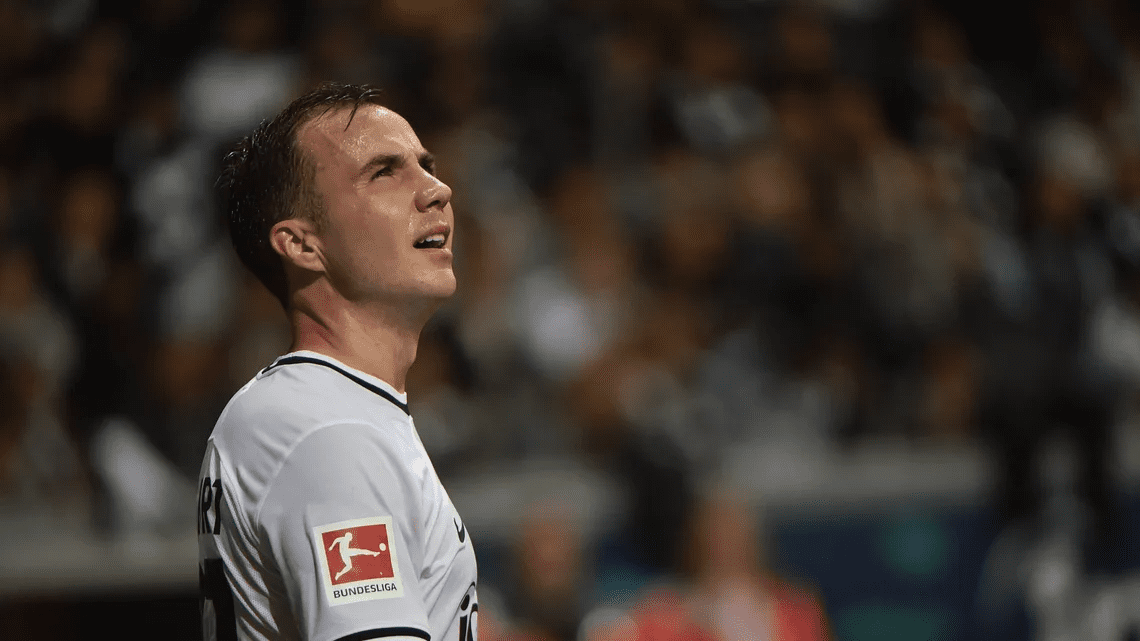 奥格斯堡vs法兰克福 预测,法兰克福能继续他们惊人的状态吗？