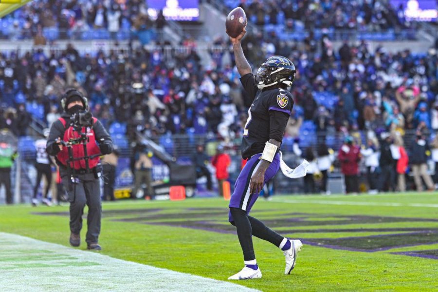 匹兹堡钢人队对巴尔的摩乌鸦队周日晚间足球赛的非活动和伤病报告