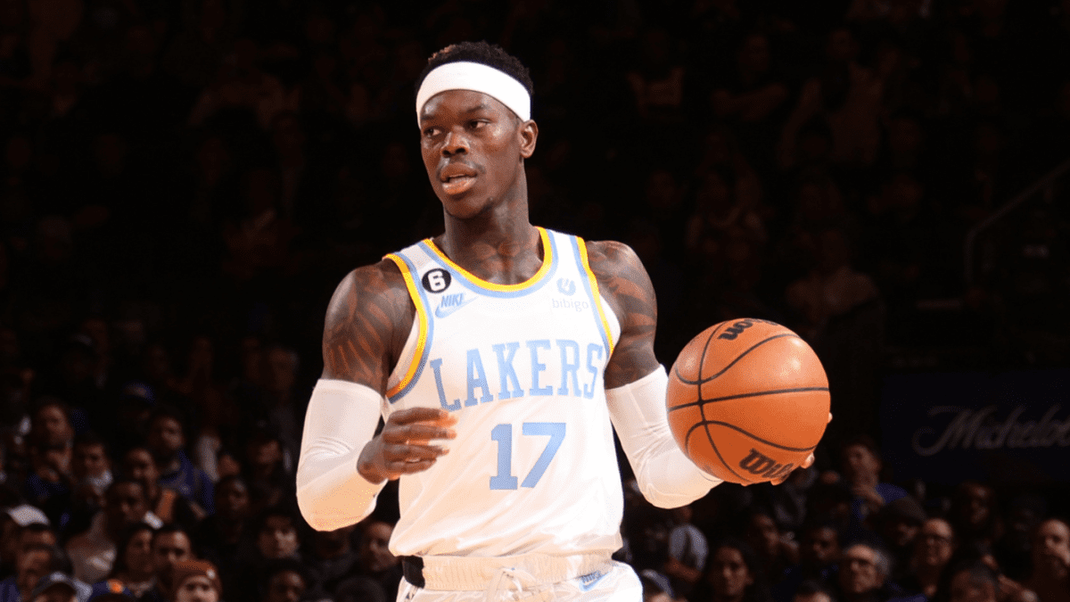 观察,湖人队的丹尼斯-施罗德投出了你所见过的最不冷静的半场球之一