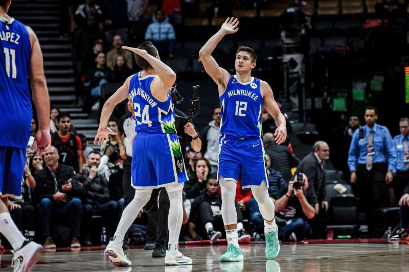 密尔沃基雄鹿队对新奥尔良鹈鹕队的投注技巧,周日晚上的5.00元构建者